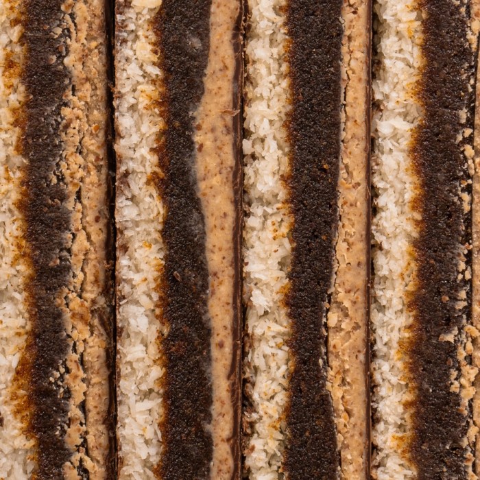 Батончик Fizi Guilty Pleasure Bar, 45 грам, кокосове печиво та мигдаль