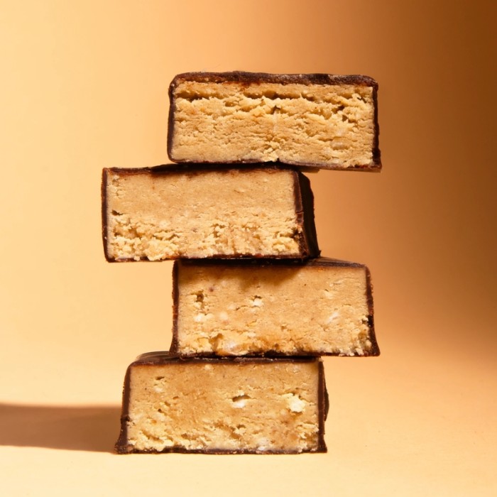 Батончик Sister's Sport Protein Halva, 40 грам - фундук